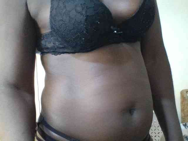 blaqqueen1 webcam