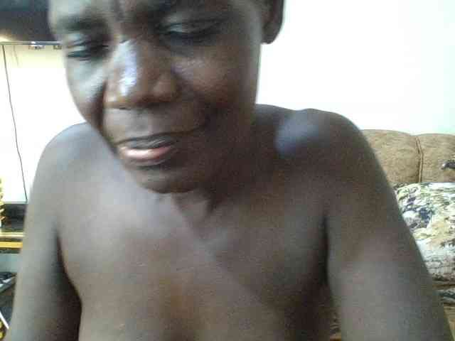 blaqqueen1 webcam