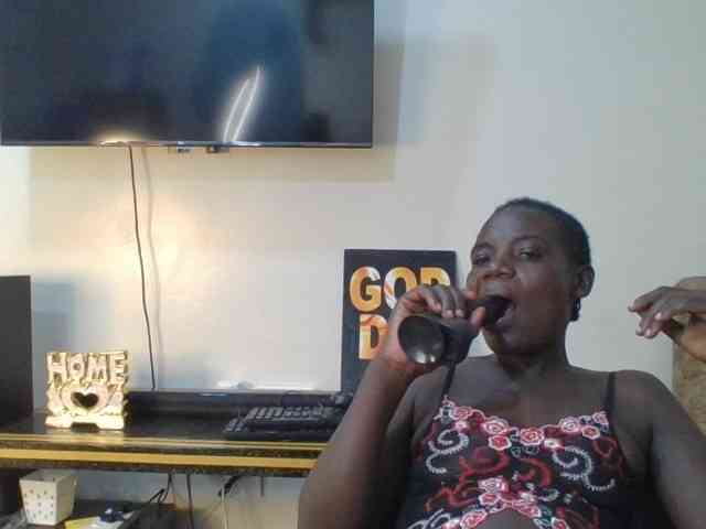 blaqqueen1 webcam