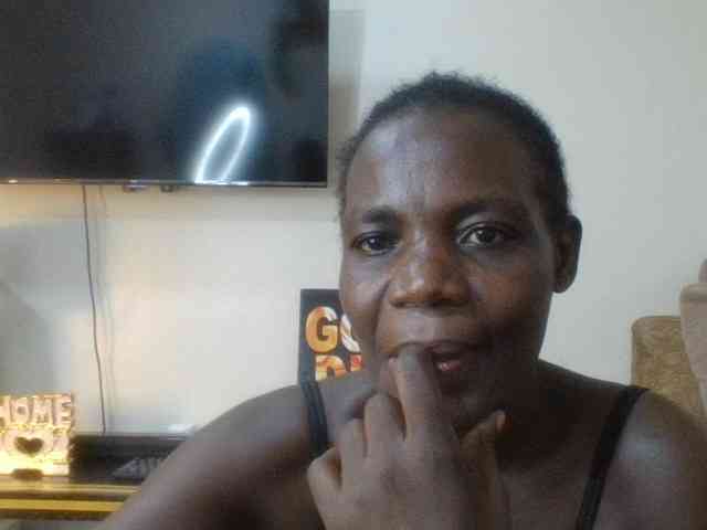 blaqqueen1 webcam
