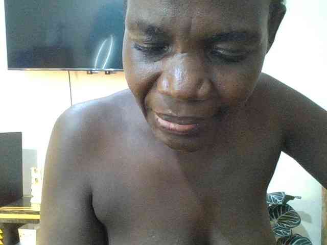 blaqqueen1 blaqqueen1