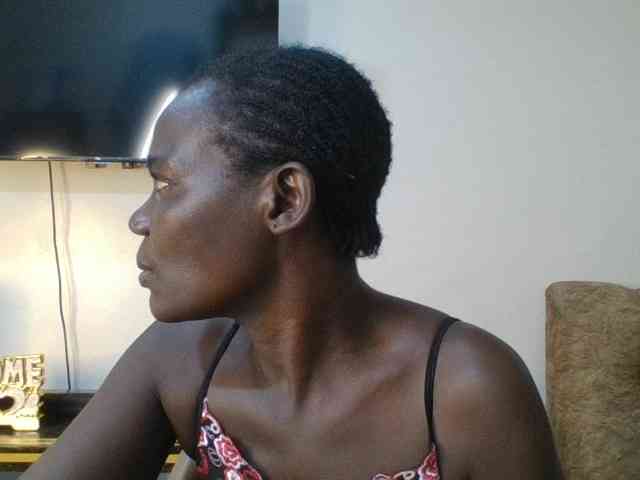 blaqqueen1 webcam