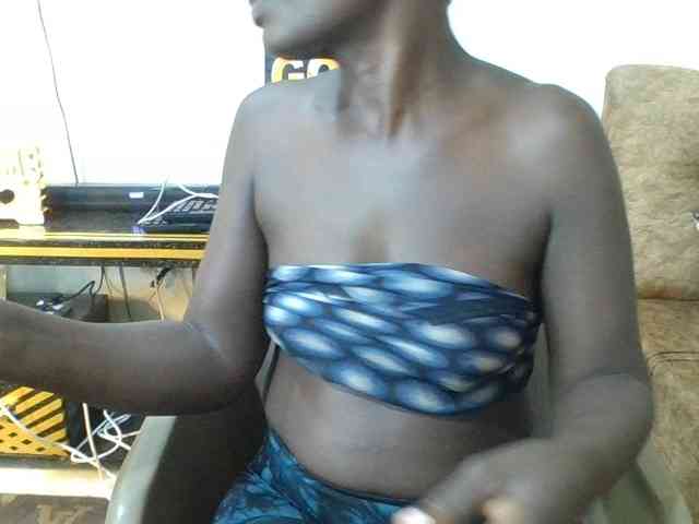 blaqqueen1 webcam