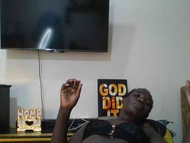 blaqqueen1 webcam