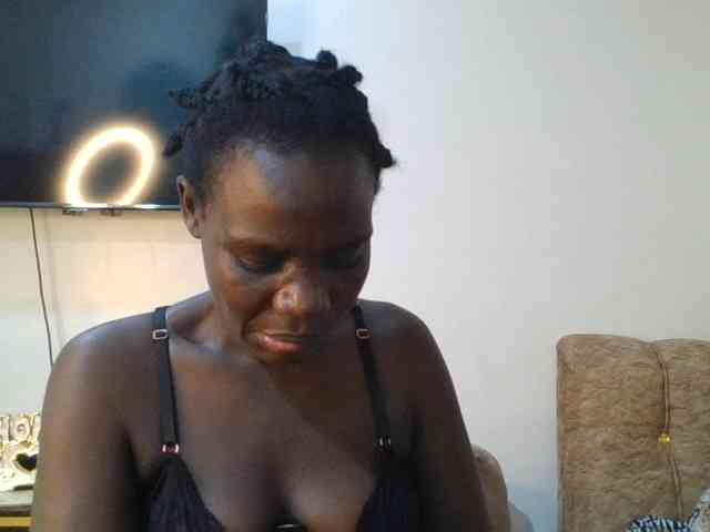Blaqqueen1