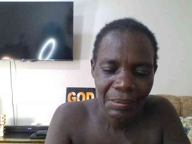 blaqqueen1 webcam