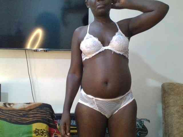 blaqqueen1 webcam