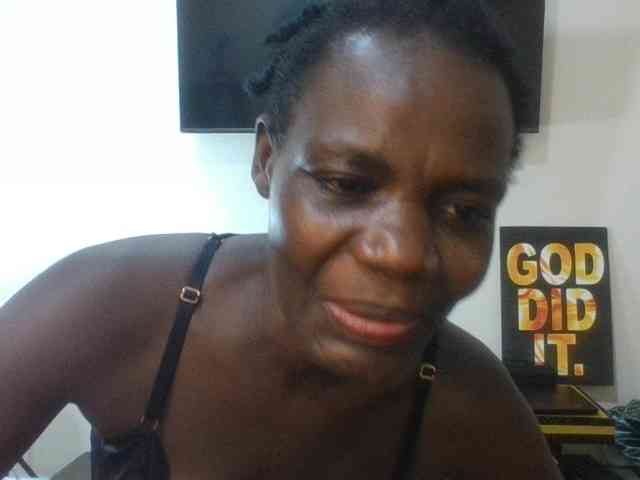 blaqqueen1 blaqqueen1