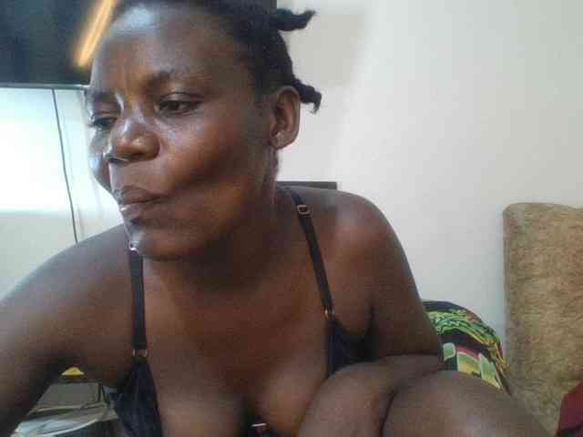 blaqqueen1 blaqqueen1
