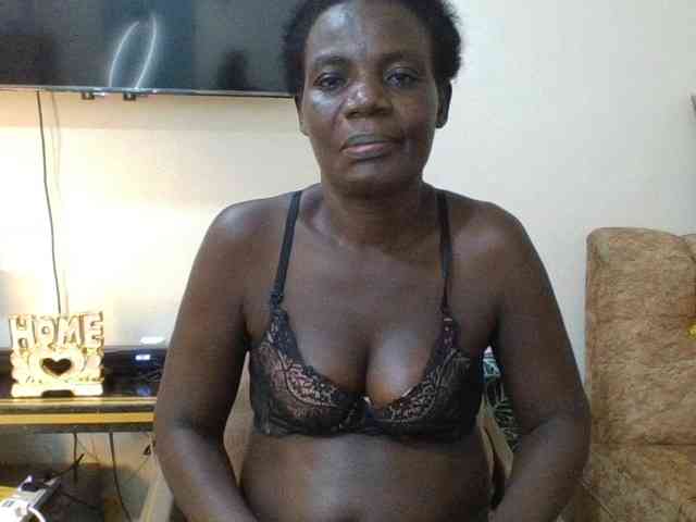 blaqqueen1 webcam