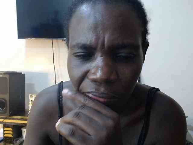 blaqqueen1 webcam