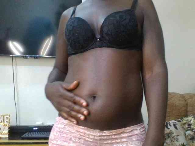 blaqqueen1 webcam