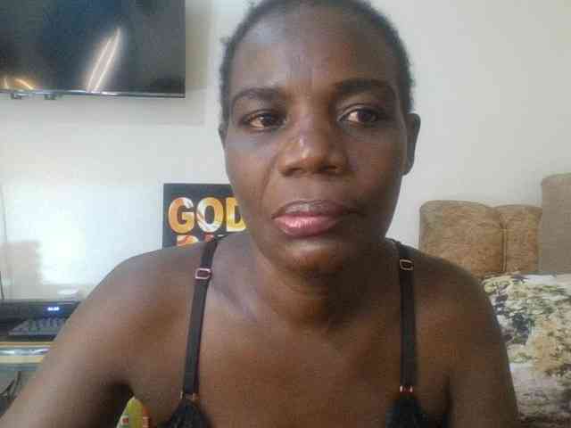 blaqqueen1 webcam