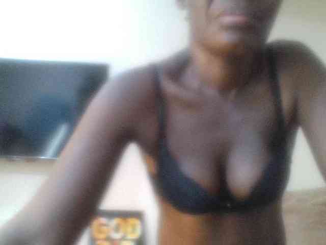 blaqqueen1 webcam
