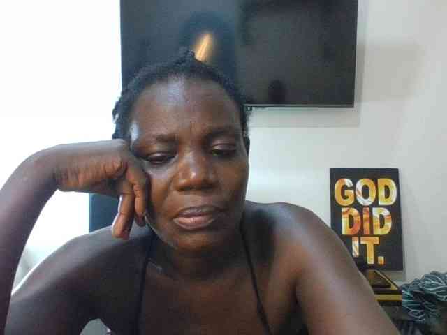 blaqqueen1 blaqqueen1