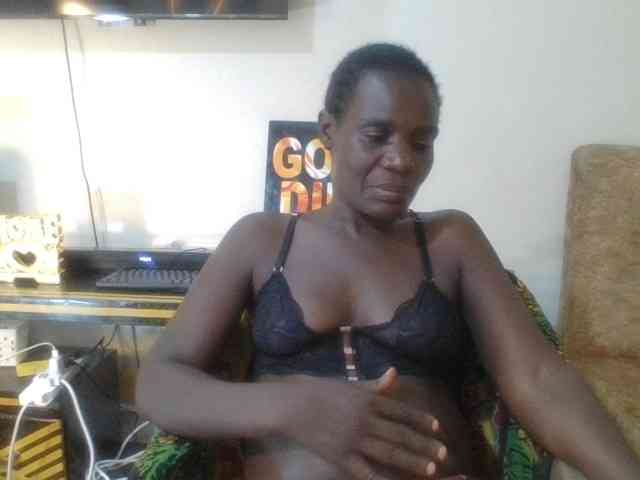 blaqqueen1 webcam