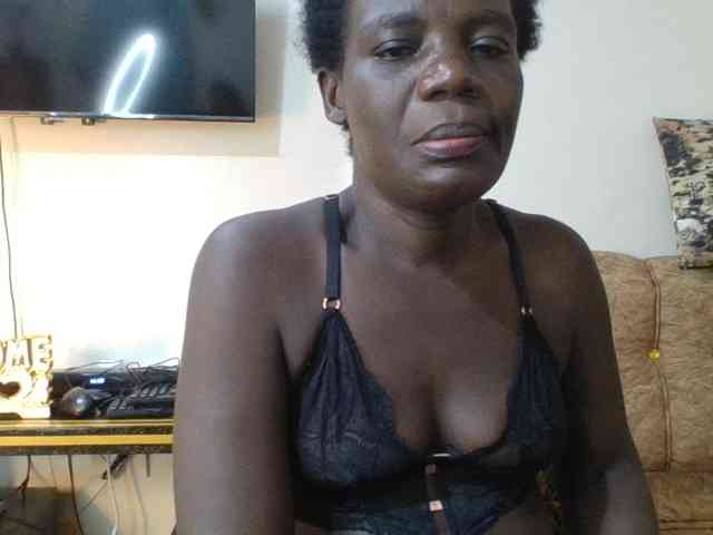 blaqqueen1 blaqqueen1