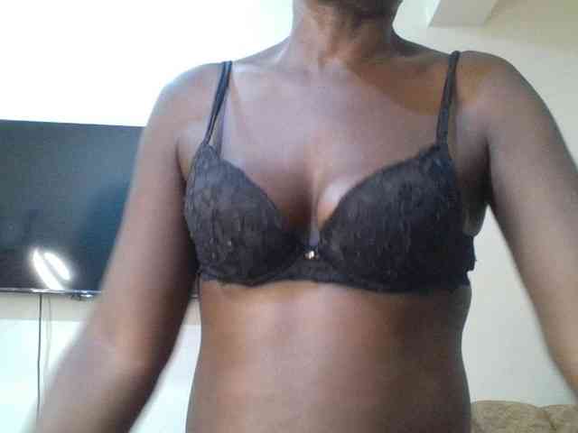blaqqueen1 webcam