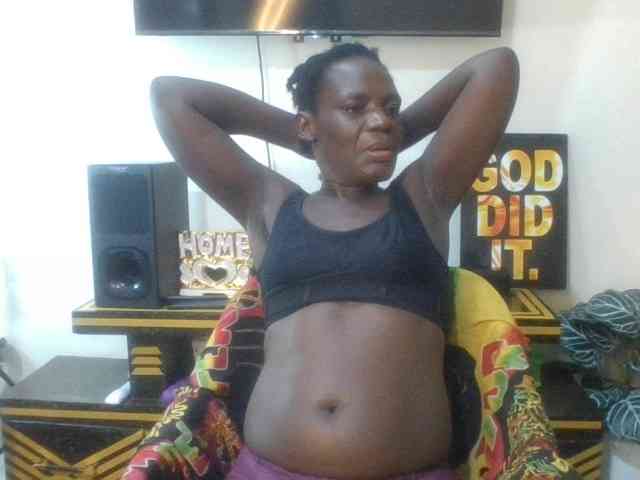 blaqqueen1 blaqqueen1