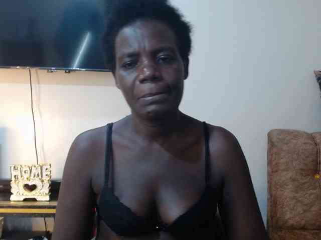 blaqqueen1 webcam