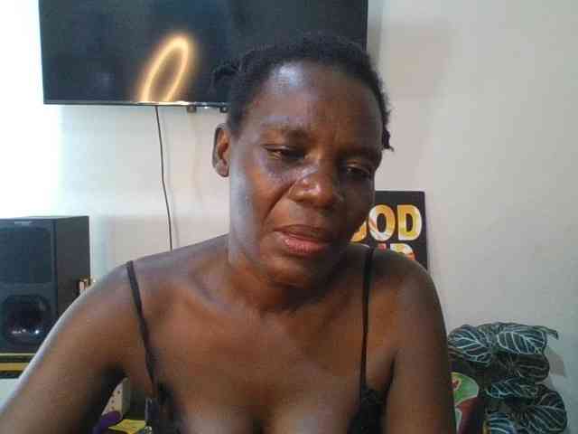 blaqqueen1 blaqqueen1