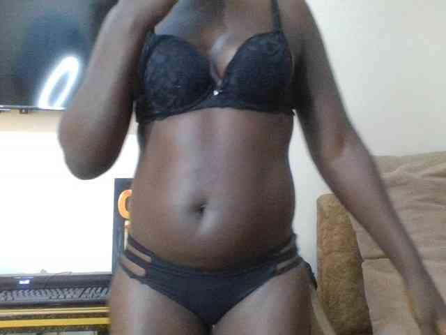 blaqqueen1 webcam