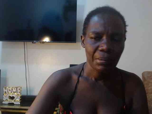 blaqqueen1 blaqqueen1