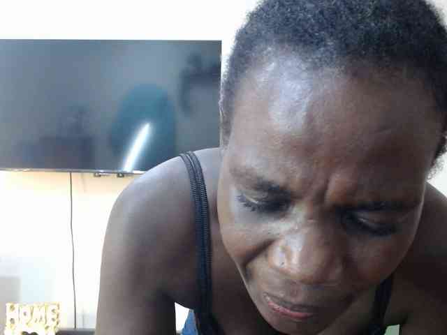 blaqqueen1 webcam