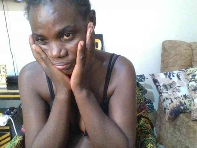 blaqqueen1 webcam