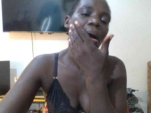 blaqqueen1 webcam