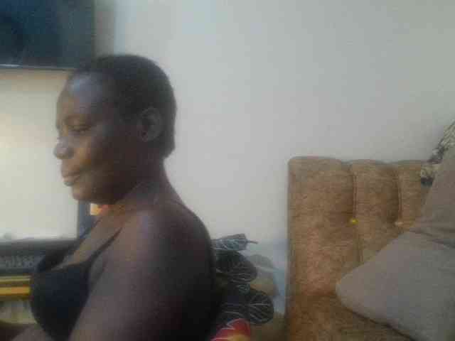 blaqqueen1 webcam