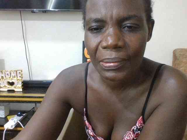 blaqqueen1 blaqqueen1
