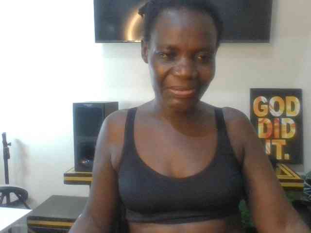 blaqqueen1 webcam