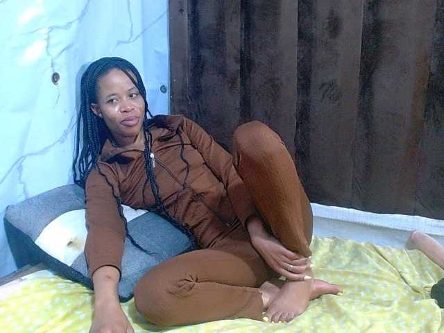 sexychantyBabe25 live cam preview