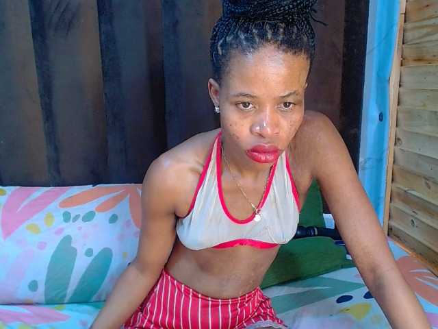 sexychantyBabe25