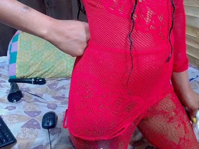 sexychantyBabe25 live cam