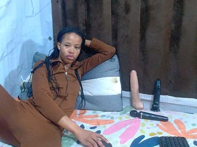 sexychantyBabe25