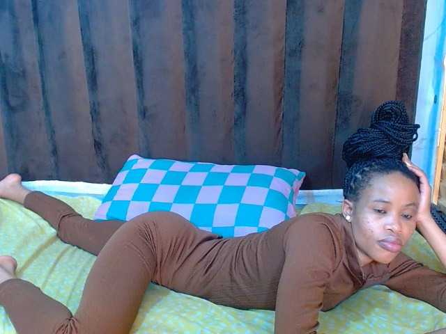 sexychantyBabe25 live cam on BongaCams