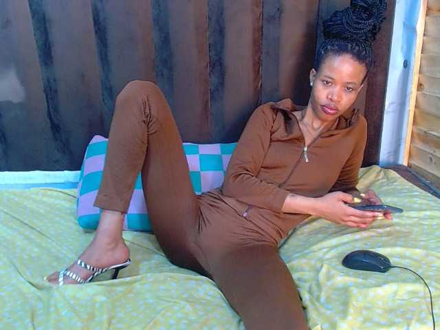 sexychantyBabe25 live cam on BongaCams