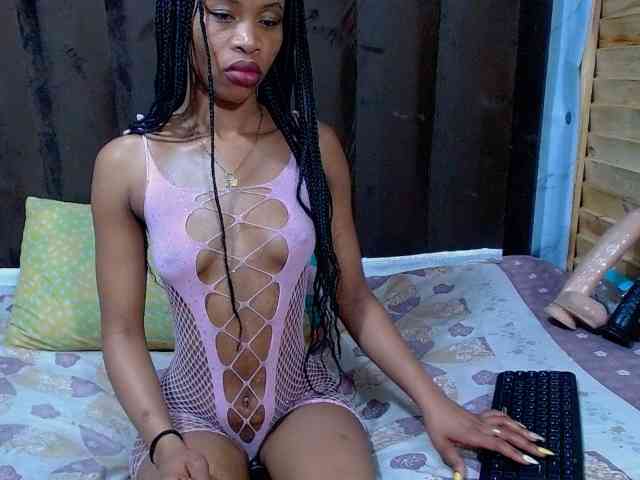 sexychantyBabe25