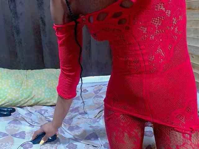 sexychantyBabe25 sexychantyBabe25