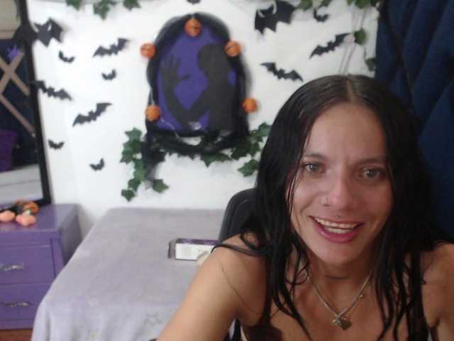 Valeria-Chavez live cam preview