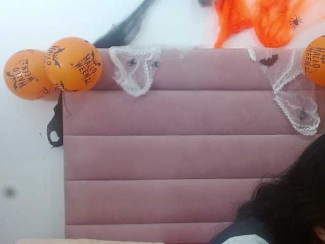 Valeria-Chavez live cam on BongaCams