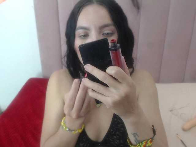 Valeria-Chavez live cam on BongaCams