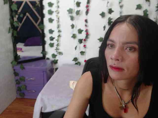Valeria-Chavez webcam