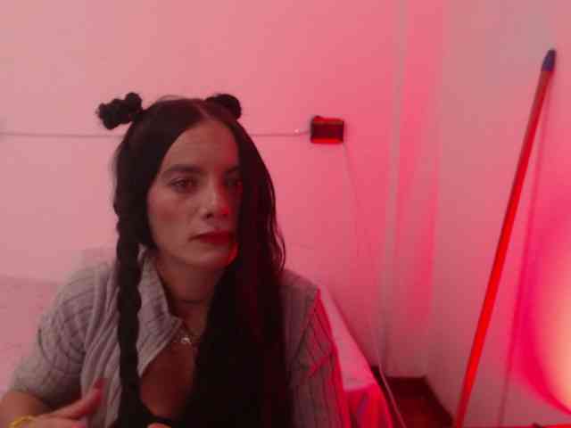 Valeria-Chavez webcam