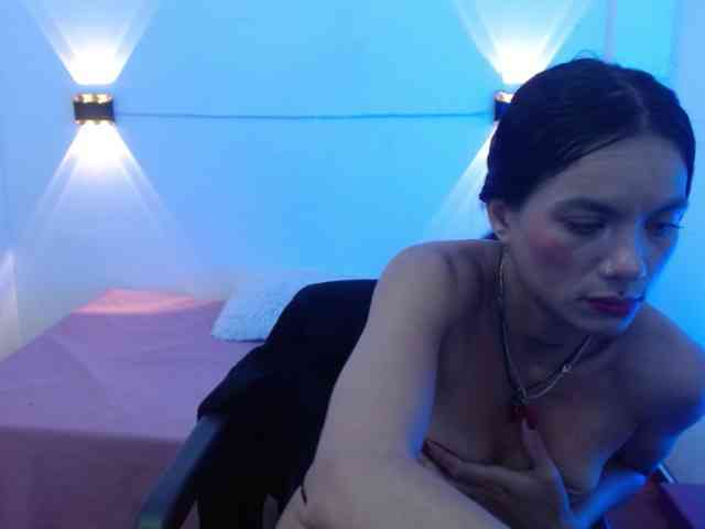 Valeria-Chavez webcam