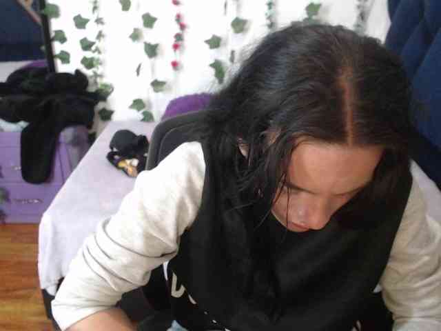 Valeria-Chavez webcam