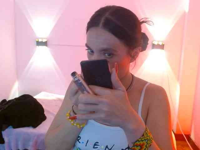 Valeria-Chavez webcam