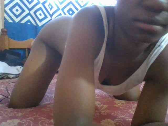 Charliepoco webcam